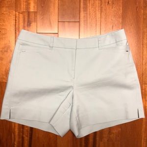 Short light green color.